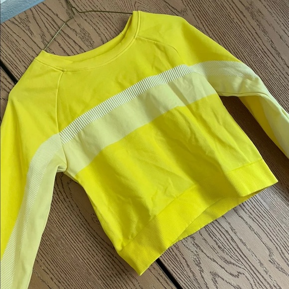 Fabletics tory seamless crop long sleeve - Picture 2 of 3